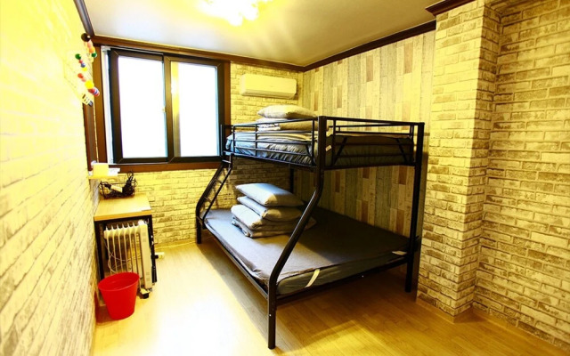 Danyang Factory G Ssang Guest House
