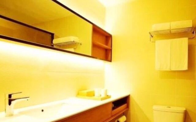 Ji Hotel (Haining Haichang South Road Leather City