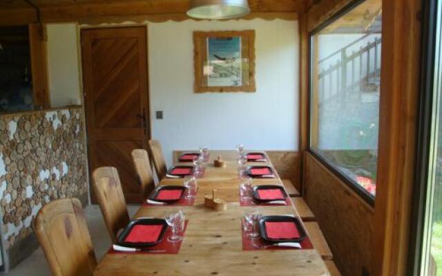 Chalet Le Genepi