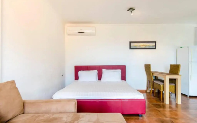 Studio with beautiful sea view