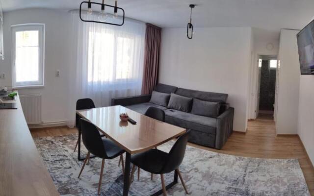 Cavnic Hills Apartments