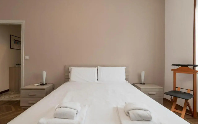 I Host Apartment - Giambellino 40