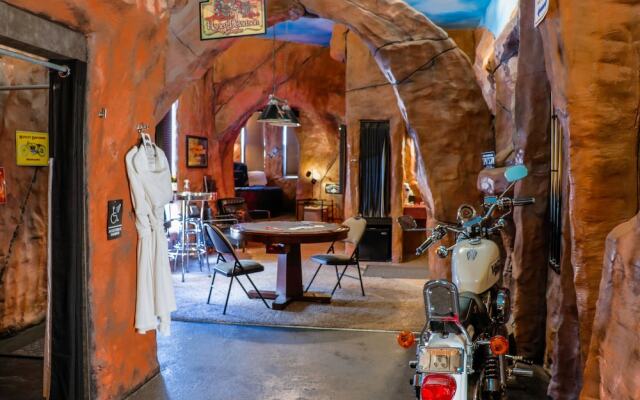 Anniversary Inn - Boise