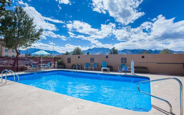 Best Western Plus Sun Canyon