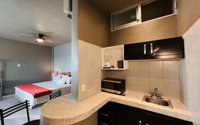 Marthas Suites & Hotel
