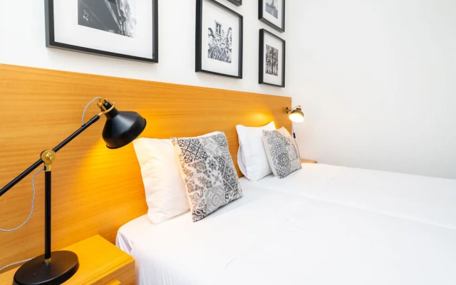Porta do Mar Deluxe Serviced Apartments