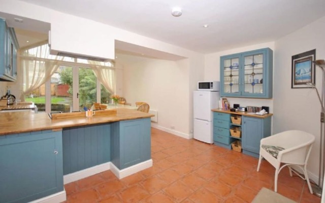 12 Alexandra Road, Chichester