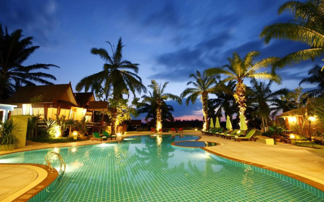 Palm Paradise Resort