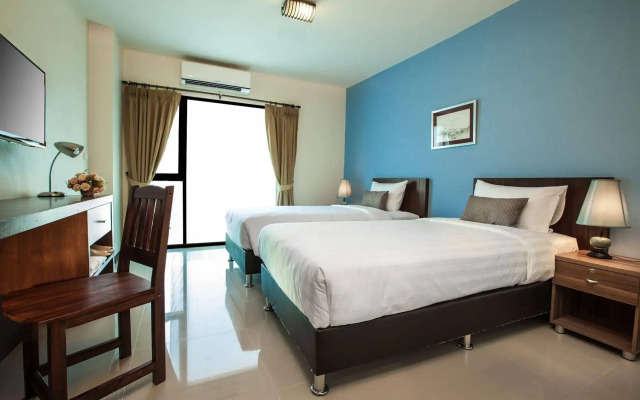 WE Valley Hotel