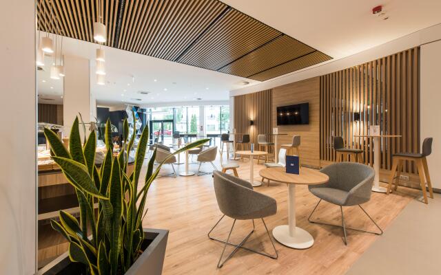 Holiday Inn Express Warsaw - Mokotow by IHG