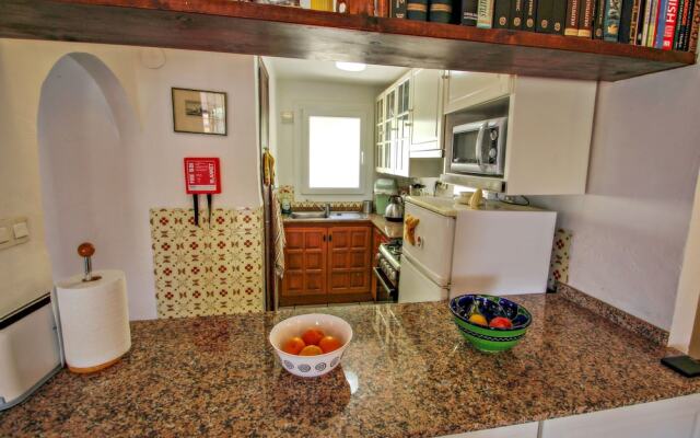 David - holiday bungalow with pool in Teulada