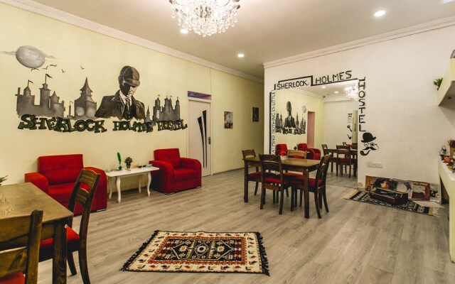 Sherlock Holmes Hostel Baku
