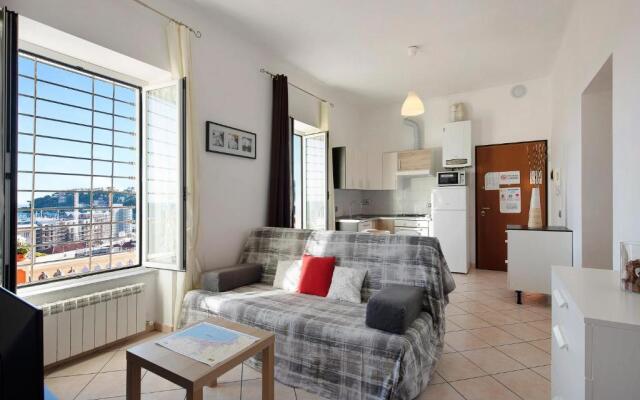 Trilocale in villa vista mare Apt 2