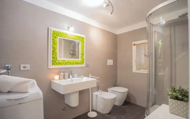 The Green Nest by Lake Como by Rent all Como