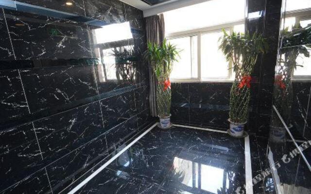 Jiaju Hotel (Ma'anshan An Gong Da Fuzhong Foreign Language School)