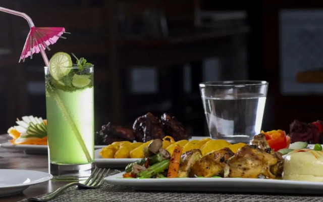 Sumitel Vista 800m from Mall Road