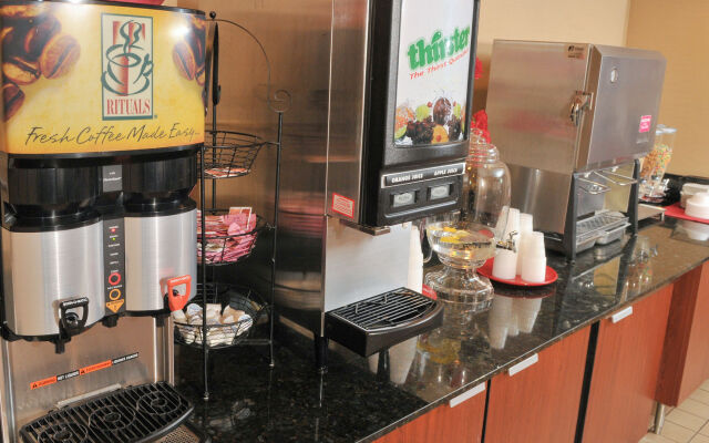 Best Western Plus White Bear Country Inn