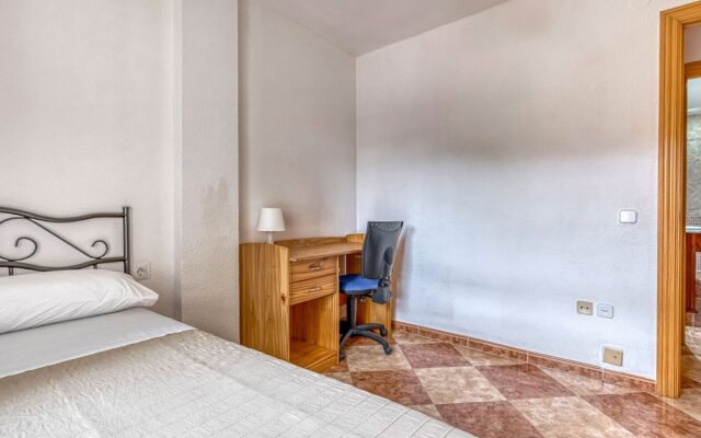 Elegant Holiday Home in Málaga near Sea