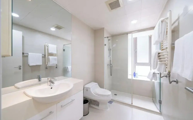 Tyms 3BR 2BA Apt Xujiahui Center