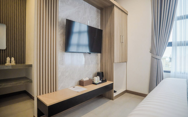 Orion Villa Telaga Menjer