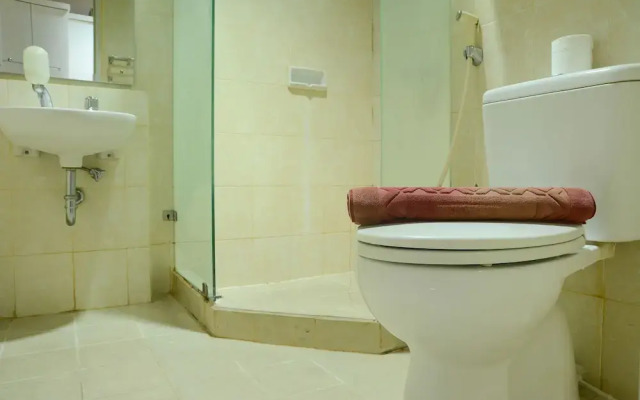 1 Bedroom at Cosmo Mansion Apartment by Travelio