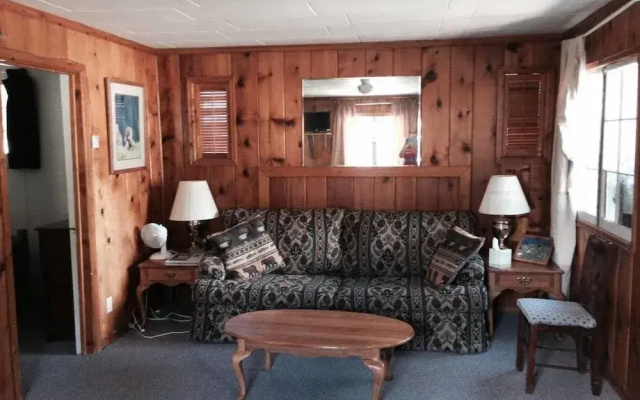 Columbine Cabins