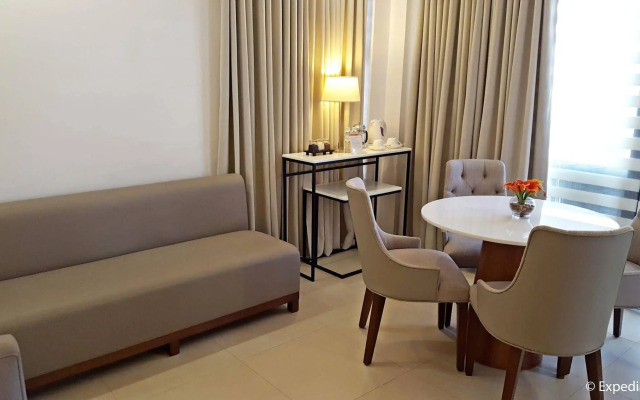 Pontefino Hotel and Residences