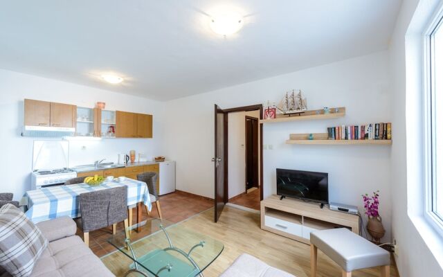 Apartments Aida