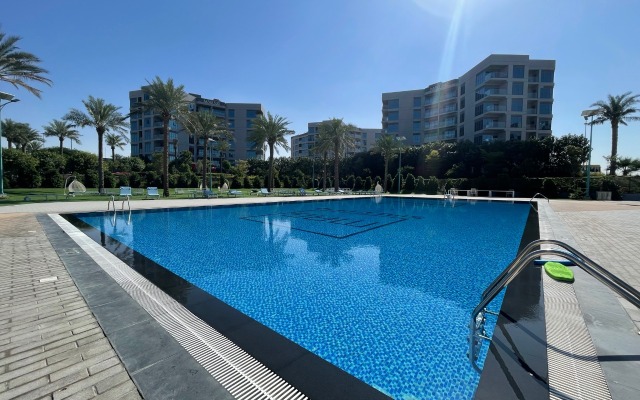 Deluxe 1BR in Dubai South