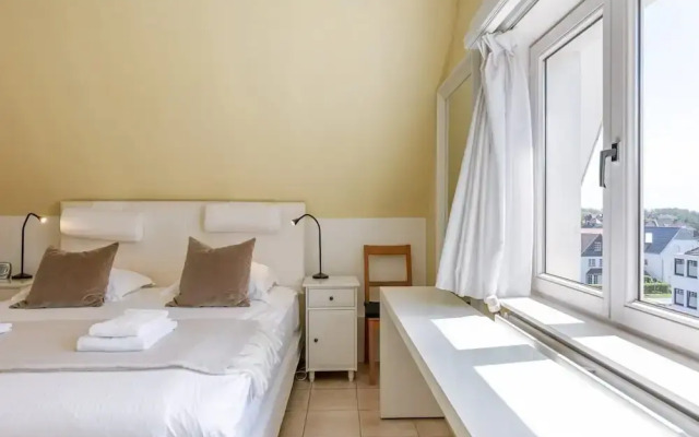 BE DEH Koni 43-13 in De Haan