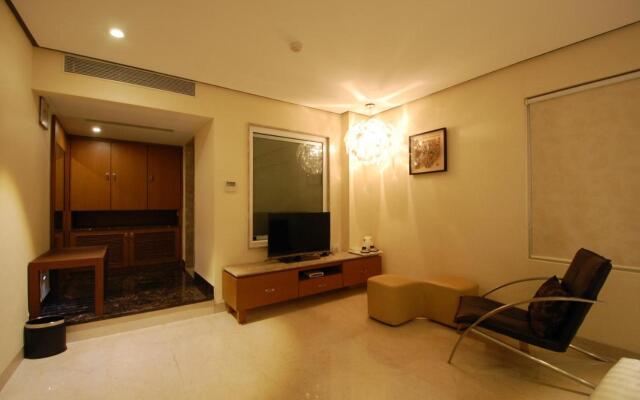 Click Hotel Sapphire Star Indore