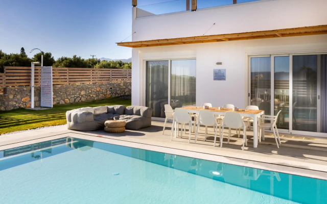 Sardines Luxury Villa 3