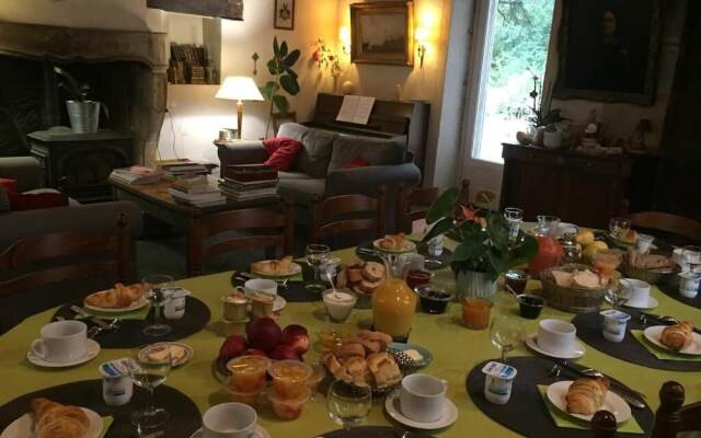 La Maison des Gardes - Chambres d'hôtes