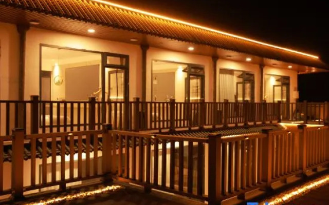 Wutai Mountain Painting Mountain Cloud House B&B