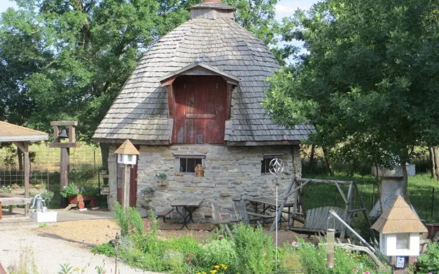 Cupola Inn Bed & Breakfast