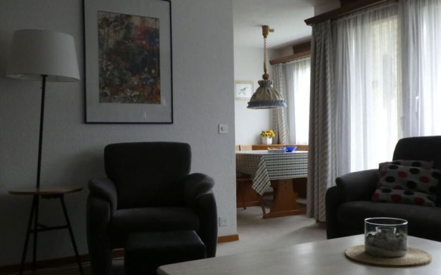 Charming Apartment in Lenk