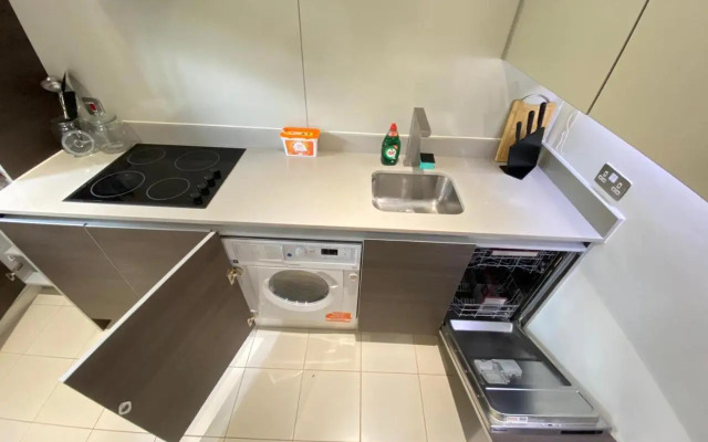 MAIDENHEAD Stylish and modern 2 bedroom apartment