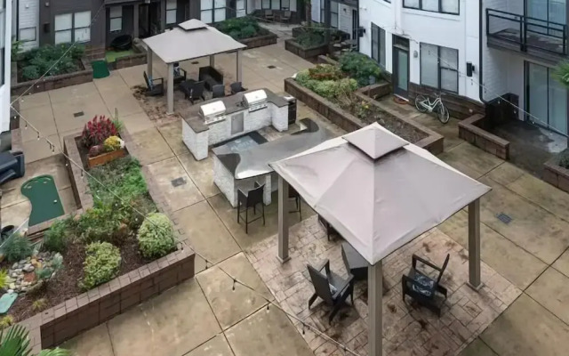 Modern Luxury Apartment with Gym 410
