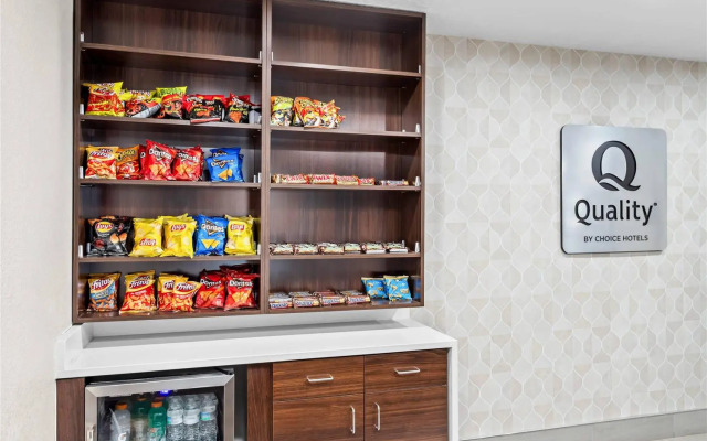 Quality Inn & Suites Sunport Airport Albuquerque