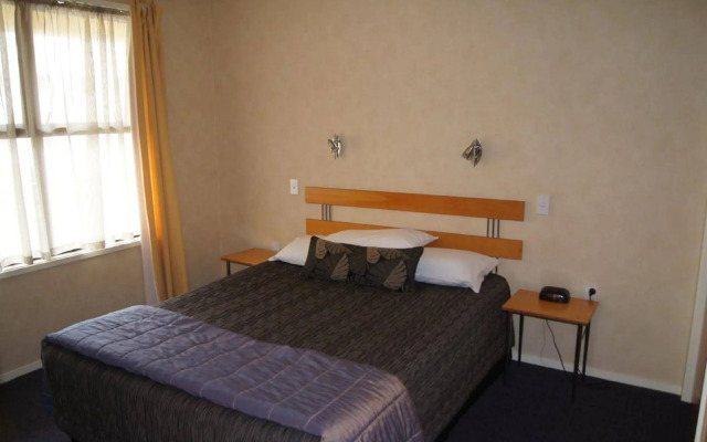 Victoria Court Motor Lodge