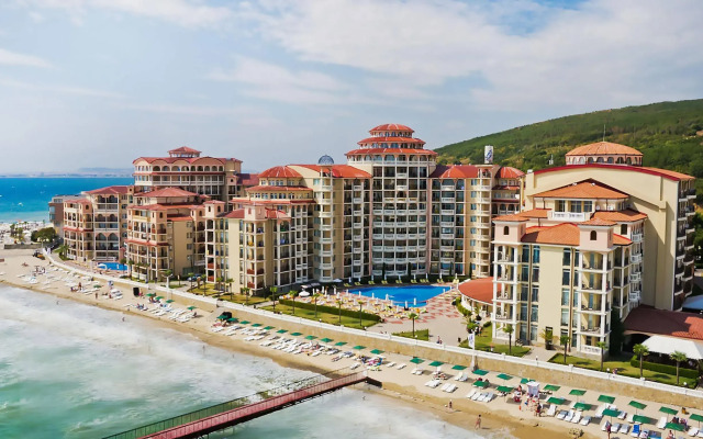 Atrium Beach Hotel & Aqua Park - All Inclusive