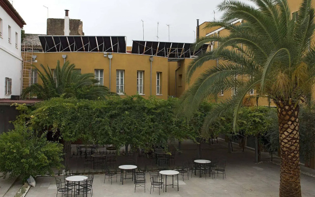 Albergue Inturjoven Córdoba - Hostel