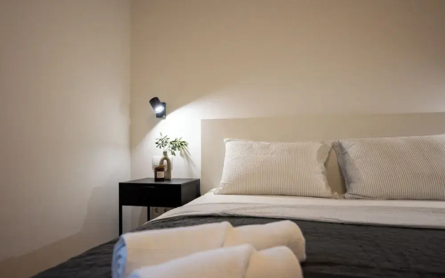 Olive Leaf - Ground Floor Apartment