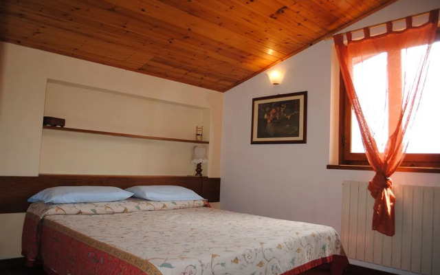 Tenuta La Fratta Apartments