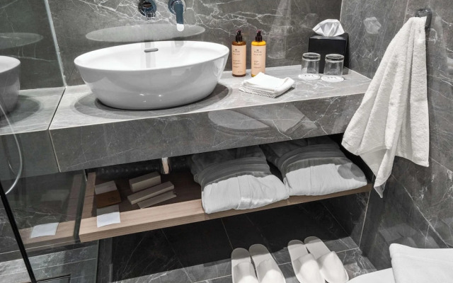 Mercure Larnaca City