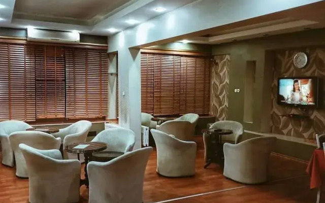 Camlica Hotel