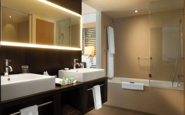 Renaissance Zurich Hotel