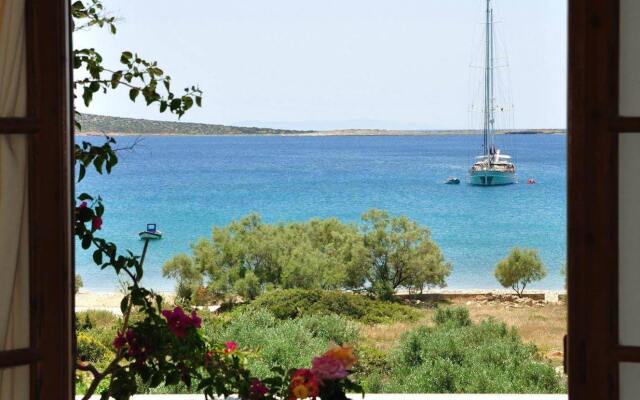 Michalis Apartments near the beaches with sea view