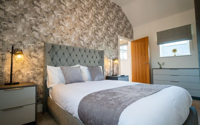 Northumberland Luxury Stays - The Shearling