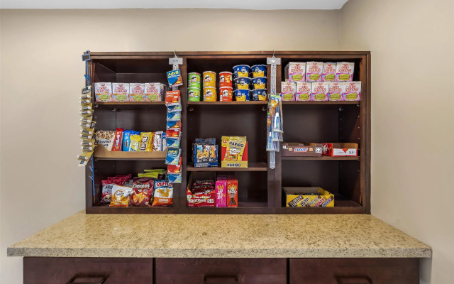 Best Western Plus La Mid Town Hotel